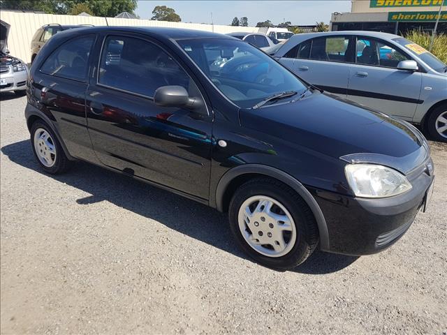 2001 HOLDEN BARINA XC 3D HATCHBACK 2001 HOLDEN BARINA XC 3D HATCHBACK