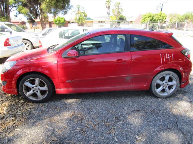 holden astra wreckers